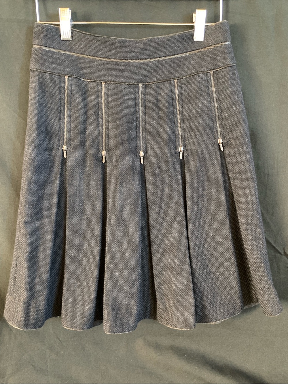 Vintage Per Se Box Pleated Wool & Silk Skirt with Zipper Details Dark Gray -US 2